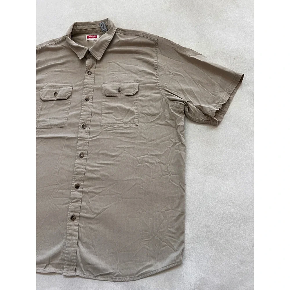 Wrangler Men's Beige Short Sleeve Button Up Work Shirt Size XL